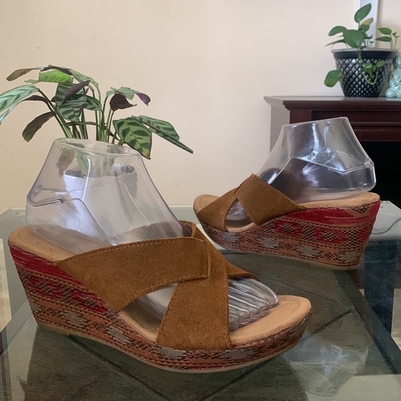 🔥1/2 of Summer Sale!🔥 MINNETONKA WOMEN'S KYLIE SANDAL - Picture 11 of 11